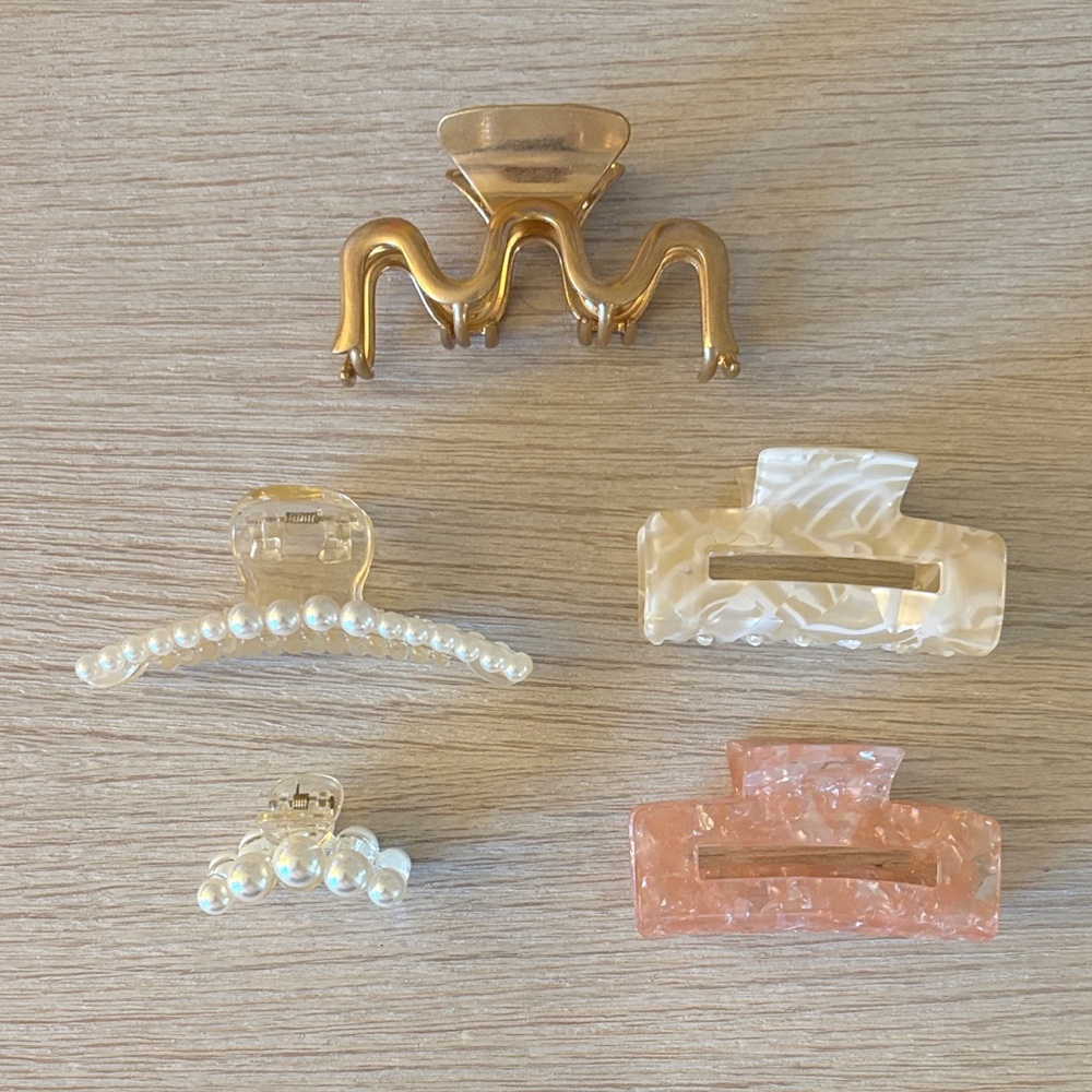 Set of Stylish Hair Clips in Gold, Cream, and Pink